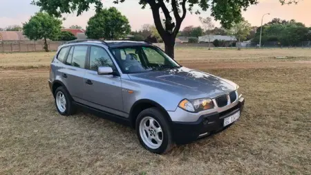 2005 BMW X3 2.0D Turbo Diesel 6 Speed Manual SUV with only 217 000 kms - R105,950.00

Ve