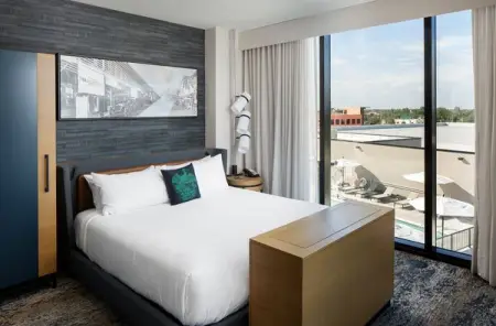 Its summer staycation time!  Book your getaway before September 30th an