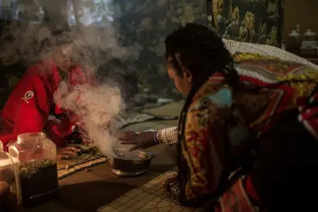 Im a Traditional Healer Spell Caster . Palm Reader, Psychic and Spells Cas