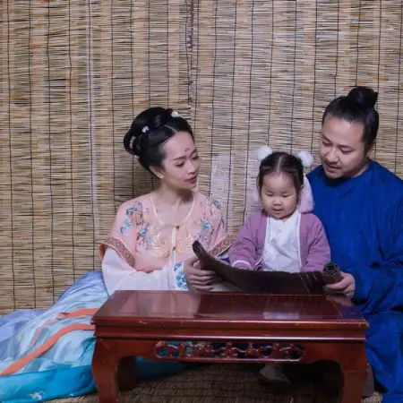 Discover some traditional Chinese recreational activities in modern days!
Yuans Ar