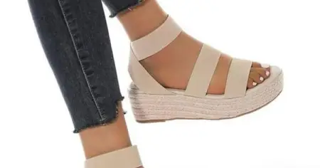 Gift Shop
AMELANI.COM
Amelani Promotions
SA Surnames  French Heritage koekon Pe