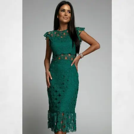 MYSTIQUE-ONLINE.CO.ZA
Green Lace Midi Dress with Ruffle Hemline
Mystique-Online
Shop Now
M