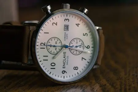 ENCLAVEMFG.COM
Pilot 41 - IvoryBrown Suede
Free Worldwide Shipping
Shop Now
Free Wor