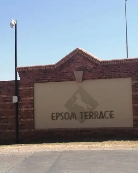 2 bedroom Bryanston apartment for sale - R1,150,000.00

NY style apartment for executive or