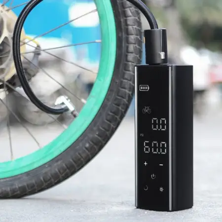 The ultimate companion for flat tires and camping beds 