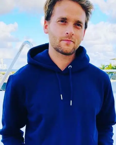 Hoodies that make you Feel and Look this GOOD 

- 100 Organic Cotton
-