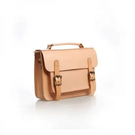 Hand made leather bag - R1,000.00

Trending Hand Made Leather Bag on CrystalAir store.