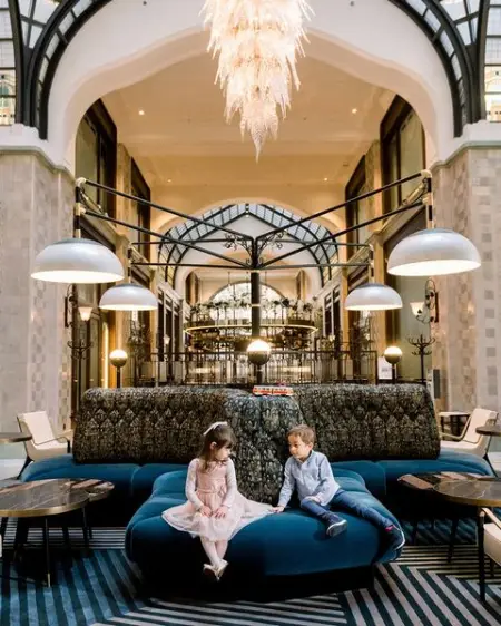 HTTPSWWW.FOURSEASONS.COMBUDAPESTOFFERSFAMILY...
Budapest Family Moments
Lasting me