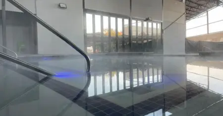 51 Shared Ablution Camp Sites, 32 Private Ablution Camp Sites, 7 self catering houses. Indoo