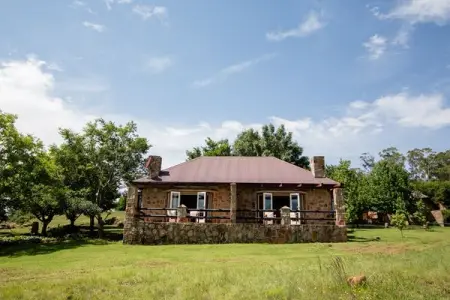 WALKERSONS.CO.ZA
Dullstroom Specials
BB and Self-Catering
Book Now
BB an