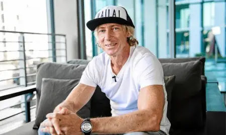 Real Foods founder Dean Kowarski brings a blend of high finance and we