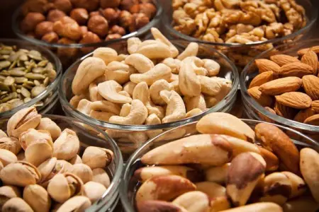 3 Health Benefits of Nuts

1. A Great Source of Many Nutrients

Nuts are highly