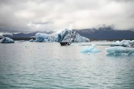 Hike a glacier and listen to tales of Vatnajkull from our guides to conn