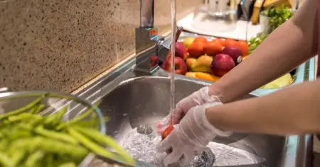 JetClubFamily, you can never be too careful when it comes to your health. Food safety 