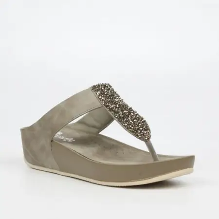 BRANDSMEGASTORE.CO.ZA
BUTTERFLY WOMENS DELIA 1 WEDGE SANDAL GREY
Shop Now
 