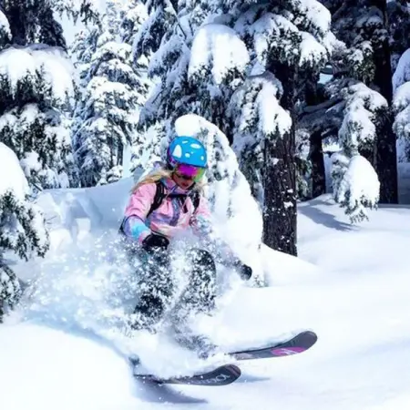 SNOWMINDS.COM
Instructor in the Canadian Rockies
Limited visas
Apply Now
