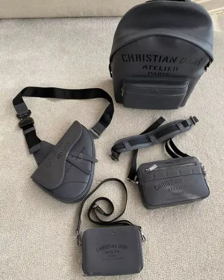 Global delivery
Accept wholesale and retail orders
New customers can pay a deposit first
Pro