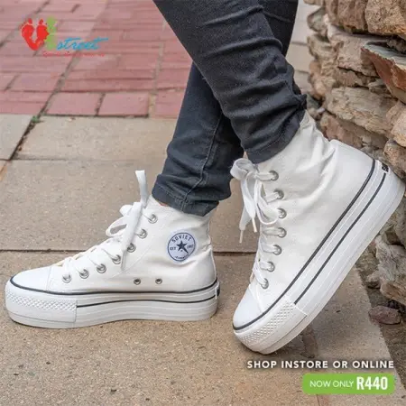 SHOESTREET.CO.ZA
Soviet Viper Hi
R440 - Fast, Efficient Delivery
Shop Now
R440 - Fast, Ef