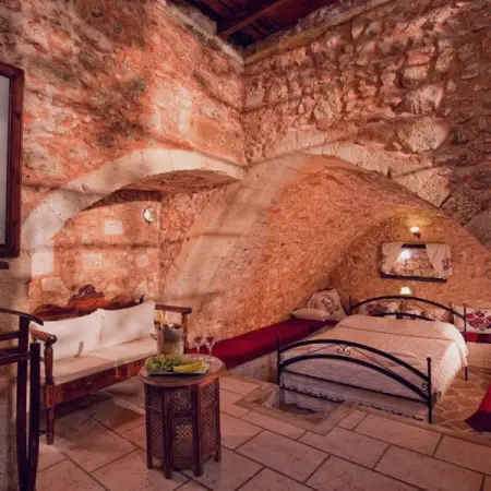 Like a portal to another period of time, our suites are like romantic jewel boxes