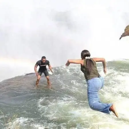 Airport Taxi, Accommodation, Zimbabwe, Botswana, Zambia, Victoria Falls, Air