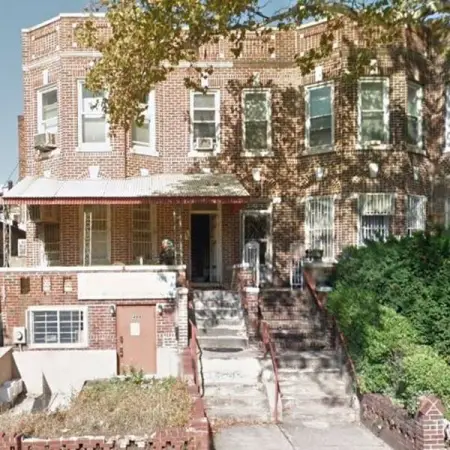 Affiliated with Maimonides Medical Center, this internal medicine rotati