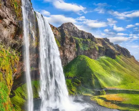 WWW.ICELANDTOURS.IS
Around Iceland in 8 Days - Self Drive Tour
Learn More
 