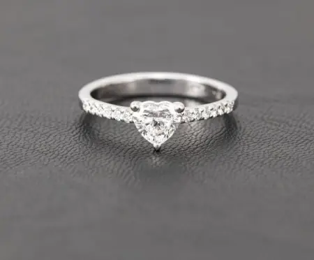 The oldest jewelry store with workshop in Cluj, Romania. 

Here you will find handmade d