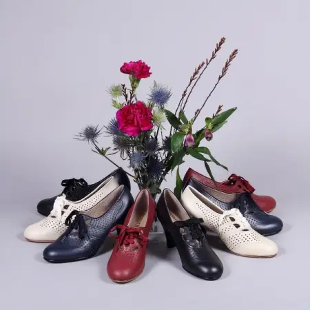 Did you see what customers say about Memery shoes 
I would say it is the buy of the year.