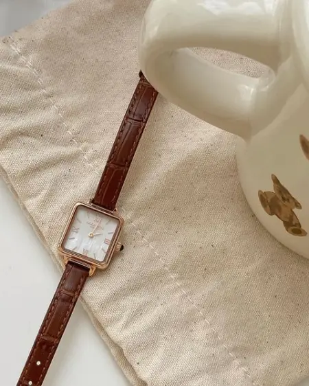 Hope our Cube collection brings you a warm touch of this fall
LOLAROSEGLOBAL.COM
M