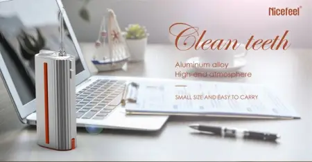 Oral care needs a great partner.
The FC3980 Mini Water Flosser is small, efficient, and frie