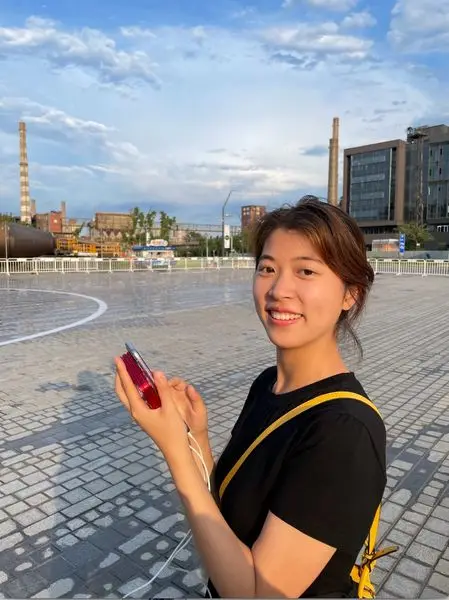 A 24yr girl living in China. May the clips of my lifetravel stories brighten 