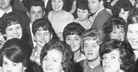 The new single The Carthaginians is out today on all streaming services and Bandcamp. Visi