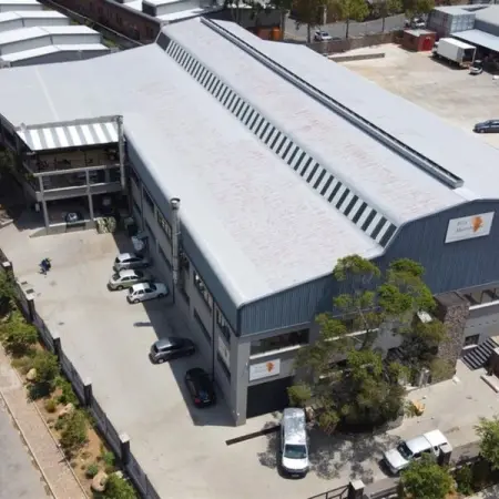 FIRZTREALTY.LPAGES.CO
R32,000,000  5,500m Warehouse For Sale in Strijdompark
5500sqm ind