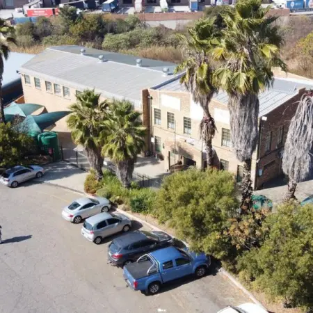 FIRZTREALTY.LPAGES.CO
R4,600,000  1,589m Warehouse For Sale in Kya San