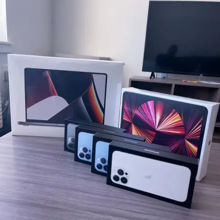 iPhone 13 Pro Max 128gb 600K each!

MacBook Pro 2021 M1 Pro 16gb 512 SSD 950K

iPad Pro 11