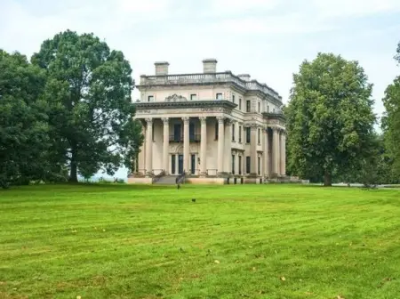 The Vanderbilt Mansion in Manhattan is listed for 50 million, and were taking a peek 