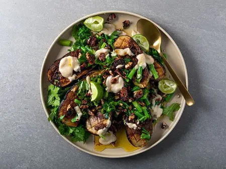 WATCH EatOutWoolworthsAwards2022 chief judge Abigail Donnelly makes magic happen in the kit