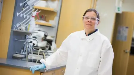 It is widely recognized that aging is the leading risk factor for dementias suc