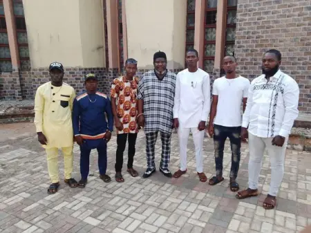 its just for everyone who wishes to play the game of brotherhood.
WHATSA