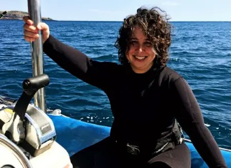 Dr. Sara Andreotti is mal oor haaie en een van die wreld se voorste navorsers oor spesifie