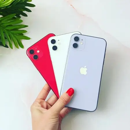 PROMOTION iPhone 11 64GB Now ONLY R8499 Includes FREE earphones

 Payme