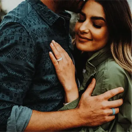           ,   
    ,      -  

DEAR MOMENT SEEKERS

We get it

 Finding great quality, uni