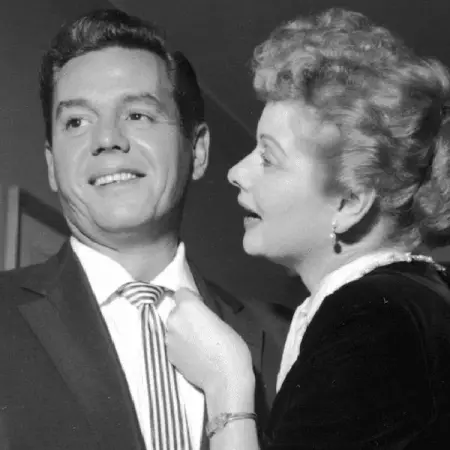 Sitcoms are wonderful for relaxing and having a laugh, but the production of 