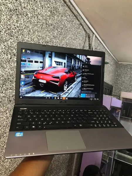 Own the confference room with a Laptop that lets you stand out. foreign used looks very muc