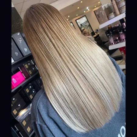 Stunning Balayage Highlights by Blonde Guru sashiedevries_pasqualehair Phone  011 