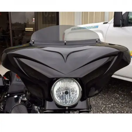 ACCESSORYINTERNATIONAL.COM
Dark Night Fairing
Fiber Glass  Marine Grade 