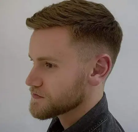 Mens Haircut ONLY R80!!!! ONLY AT

Beauty Pro NOW AT 6A Delius Street SW 5

KIDS R60
P