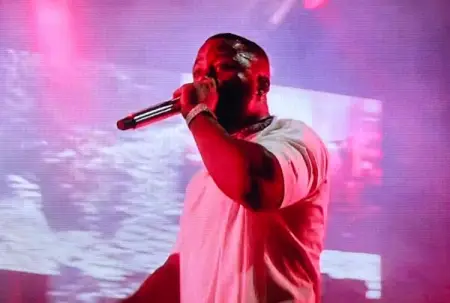 This one is for my brother. - Cassper dedicates his performance at Cot