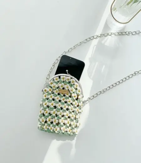 Handmade Macrame Daisy Phone  Pouch 

Measurement ard 1319cm

Worked on this f