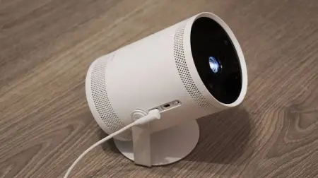 Mekkora rat kell fizetni a knny hordozhatsgrt egy projektor esetben? Mutatjuk.
PCWORLD.